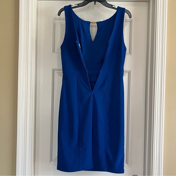 Royal Blue Sleeveless Midi Dress, Gold Bar accent above cleavage window Sz 10 - Picture 8 of 13